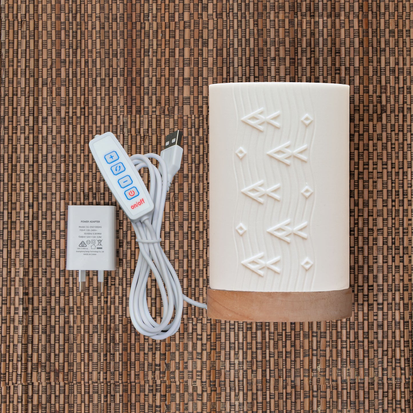 Moana Cylinder Lamp (Dimmable)